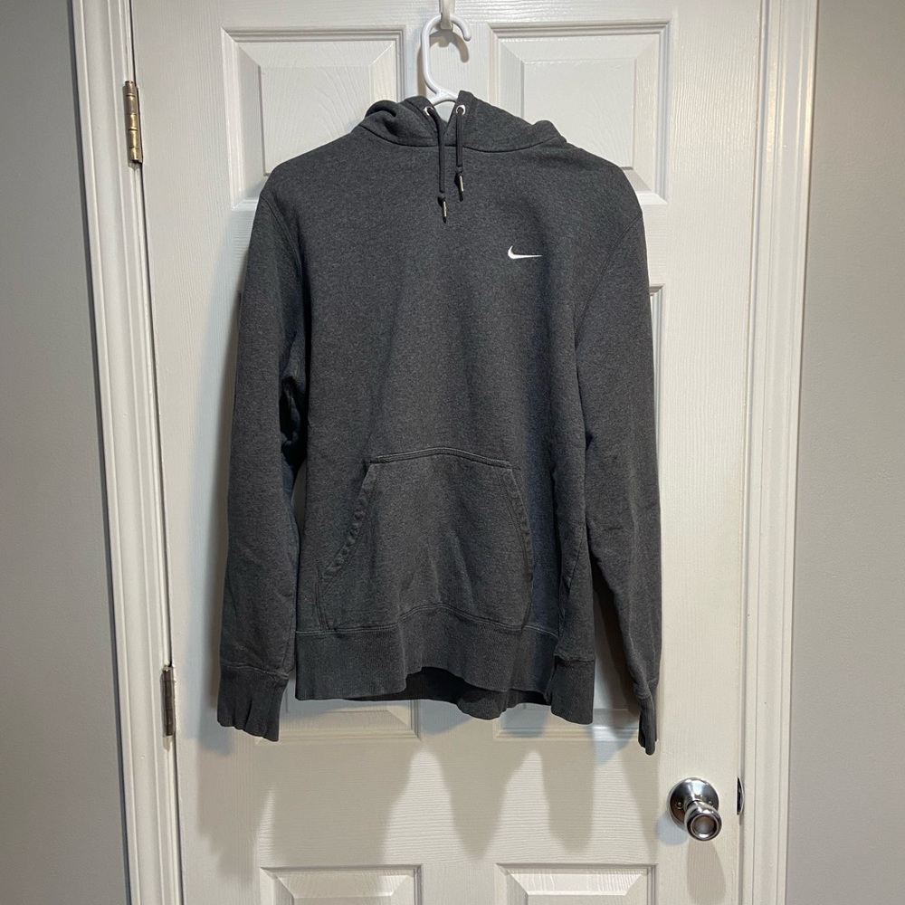 Nike Men’s Dark Gray Hoodie Size L
